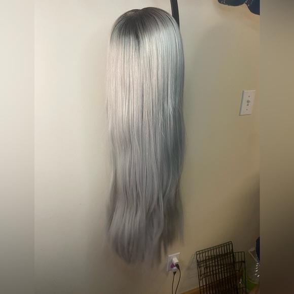 INH Stormi Wig - Picture 7 of 16